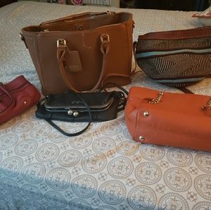 Set of 5 purses